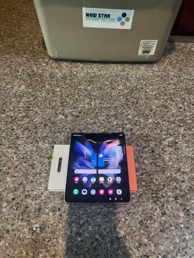 ขายๆๆๆถูกSamsungFold3 สีใหม่Begin 256กิ๊กRam12สูนTrueสภาพสวยการใช้งานดีเยี่ยมทุกๆฟังชั่นเครื่องรีสโตได้ตลอดไม่มีติดแอคเค้าใดๆคับ  สภาพ: 90% สวยๆคับ