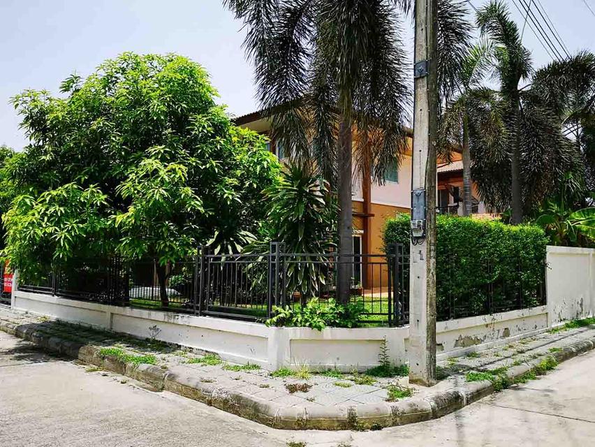 ให้เช่าบ้านเดี่ยวใหม่ 2 ชั้น หมู่บ้านวราบดินทร์ ลำลูกกาคลอง 5 ปทุมธานี  หลังมุม พท.100 ตรว.4นอน 3 น้ำ จอดรถ 4 คัน  มีเฟอร์+เครื่องใช้ไฟฟ้าพร้อมอยู่  ต 4