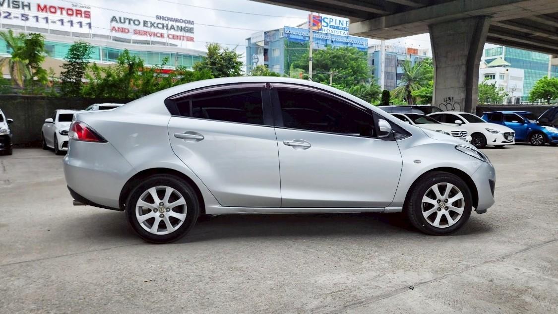 Mazda 2 Elegance 1.5 Sedan AT ปี 2012 8