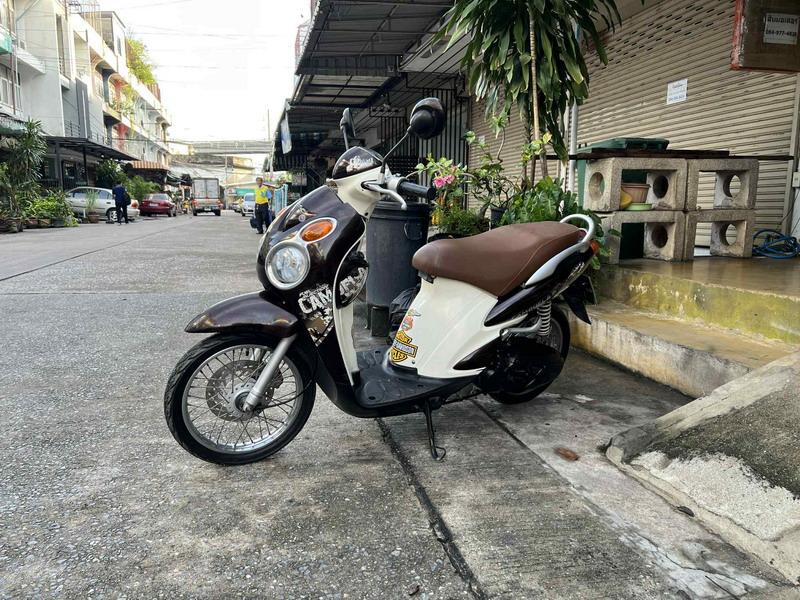 ขาย Suzuki Jelato 125 หัวฉีด ภาษี69 สวยเท่ห์ เครื่องดี ราคา 15500 บาท 3