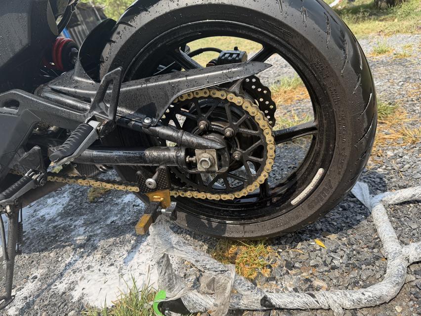 2013 Kawasaki Ninja 650 รูปที่ 2