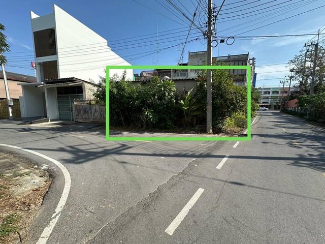 ขายตึกแถวอาคารพาณิชย์ 3 ชั้นครึ่ง ติดถนนแสงชูโต ท่ามะกา จ.กาญจนบุรี 5