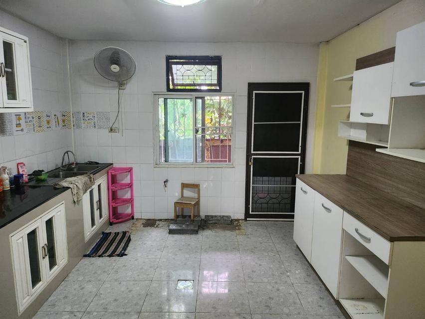 บ้านทาวเฮาท์ 2 ชั้น 1