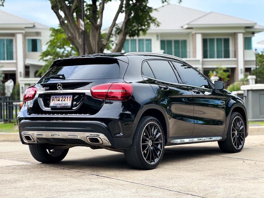 รหัสรถ AVA2211 💚  BENZ GLA250 AMG Dynamic ปี 2018  7