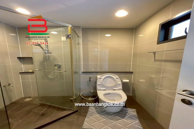 บ้านเดี่ยว 2 ชั้น หลังมุม หมู่บ้าน เศรษฐสิริ วงแหวน-ลำลูกกา เนื้อที่ 77.3 ตรว. ถ.ลำลูกกา ต.บึงคำพร้อย อ.ลำลูกกา จ.ปทุมธานี 7