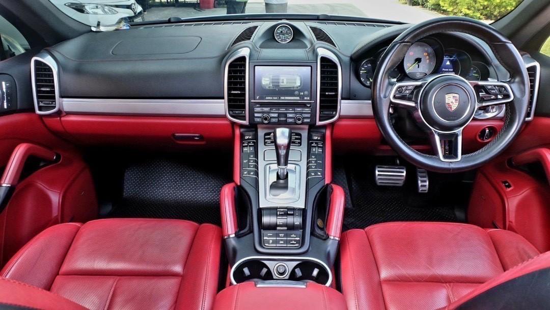 รหัสรถ KN20 📌PORSCHE CAYENNE 3.0 S E-HYBRID ปี 2015 9