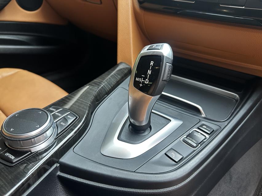 2019/22 BMW 320d GT Luxury (F34) เครื่องยนต์ดีเซล 11
