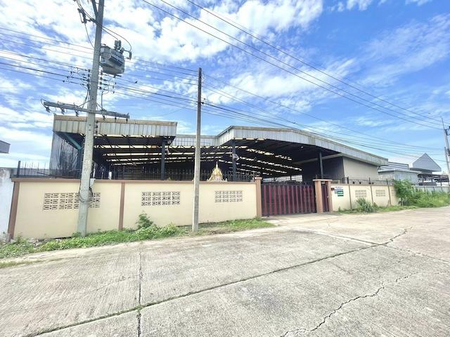 ขายโกดังออฟฟิศ200 ตร.ว.พร้อมห้องพักคนงานย่านลาดหลุมแก้วปทุมธานีถนน340 346ระบบไฟฟ้า3เฟส 1