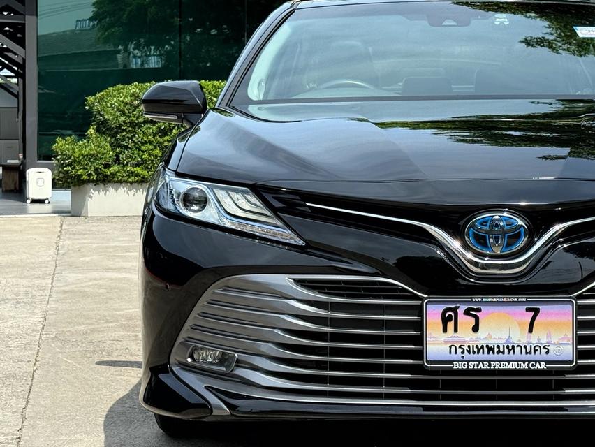 2020 TOYOTA CAMRY HV PREMIUM รถมือเดียวออกป้ายแดง รถวิ่งน้อย เข้าศูนย์ทุกระยะ ไม่เคยมีอุบัติเหตุครับ 7