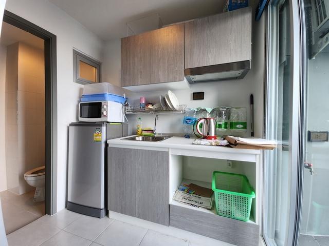 คอนโดให้เช่า Present Condo Ekachai 32 ขนาด 23 ตารางเมตร ชั้น 3 เฟอร์ครบ ใกล้ BTS วุฒากาศ 5