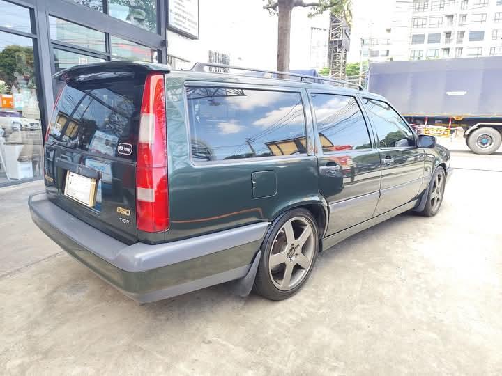 Volvo 850 สีเขียว 3