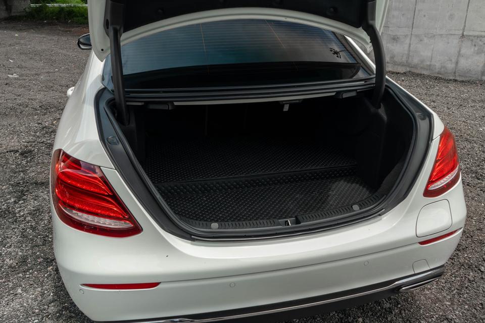 (แจ้งรหัสรถ CBL925) Mercedes-Benz E350e Avantgarde W213 2.0 AT 2019 รูปที่ 10