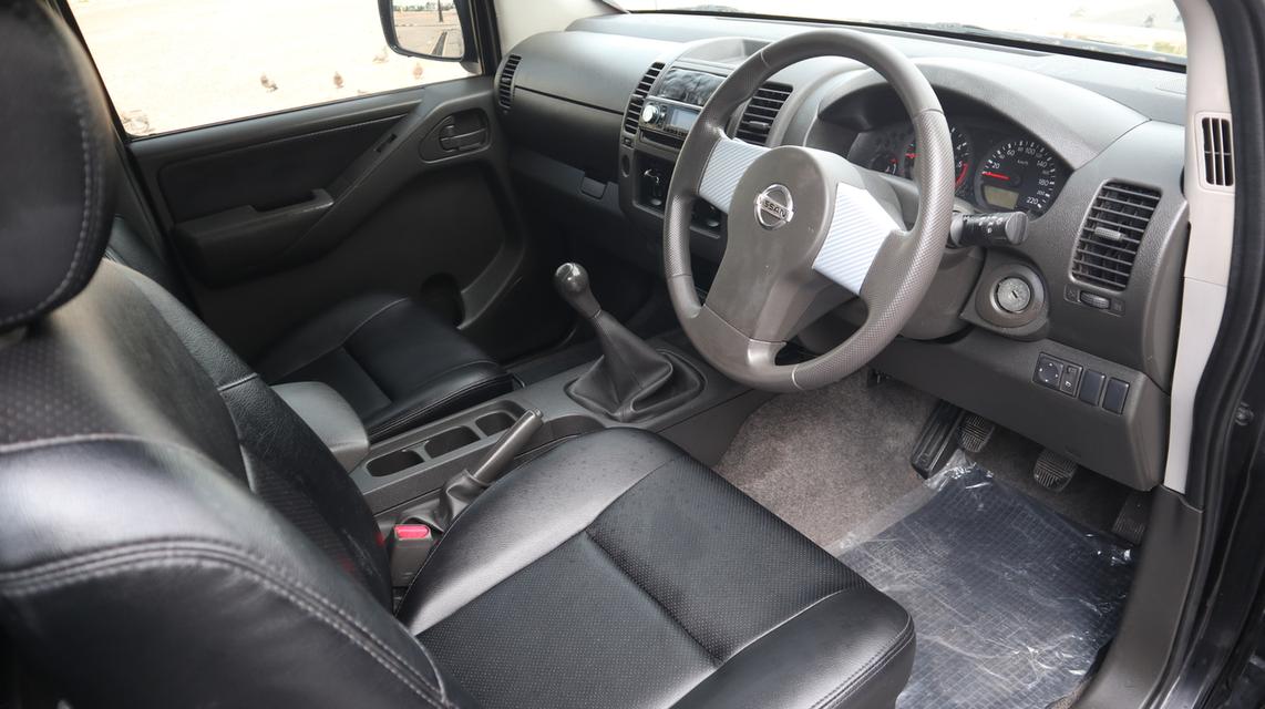 Nissan navara CALIBRE 2.5 2011