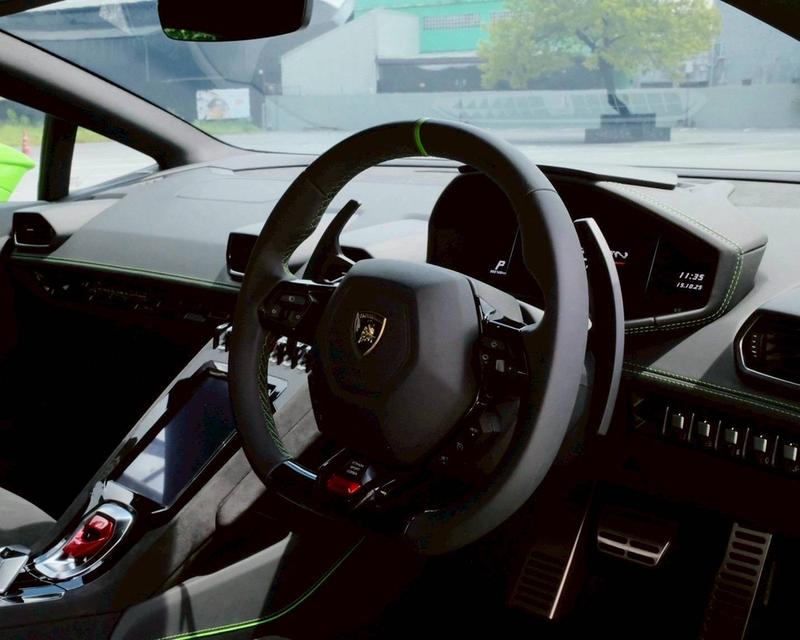 ดูรถอ้อมน้อยครับ LAMBORGHINI HURACAN TECNICA ปี2024 รถ รูปที่ 5
