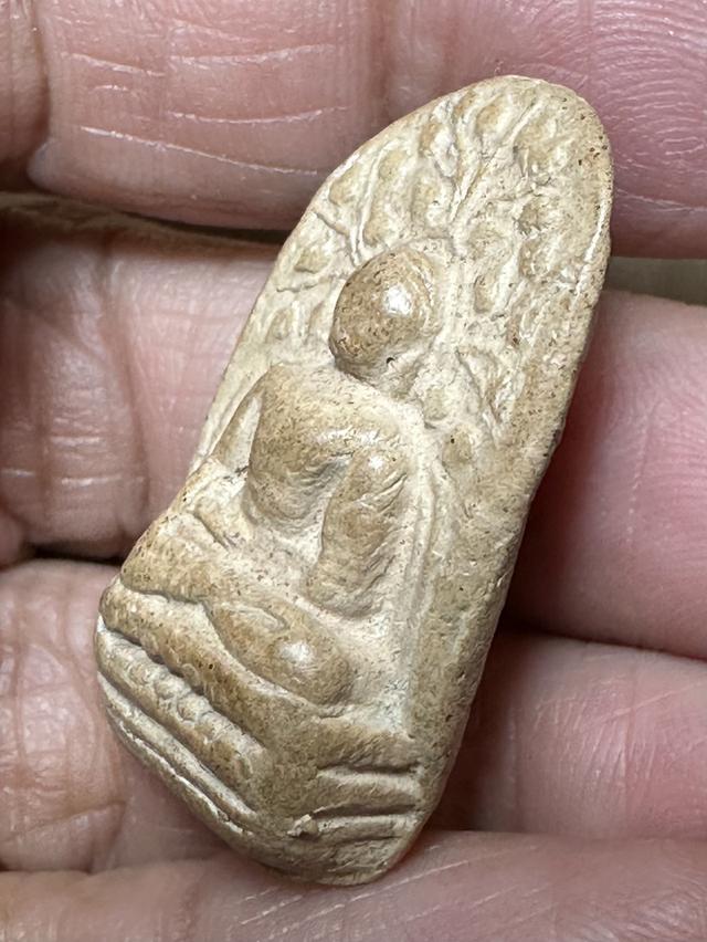 🙏พระคงลำพูน🙏พระกรุเนื้อชิน องค์ละ 800 รูปที่ 4