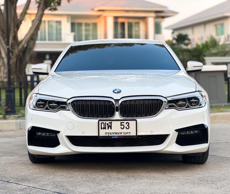 รหัส AVA53 (Santa Claus) BMW 520d Msport G30 รุ่นทอปสุด ดีเซล ปี 2019 3