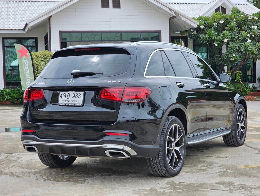 Mercedes-Benz #GLC300e AMG 4MATIC Facelift ปี 2020 5