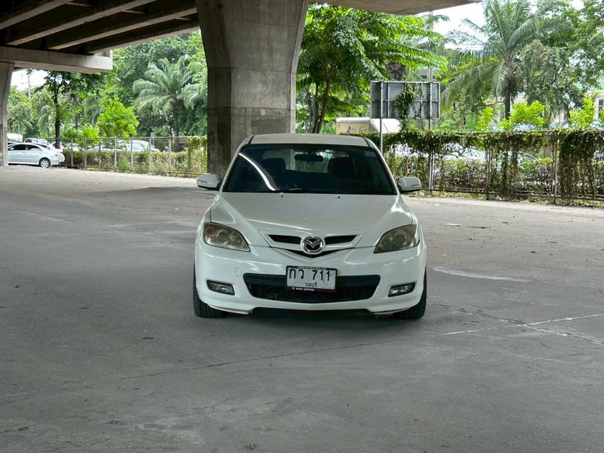 ขายรถ mazda3 1.6 ปี 2008 สีขาว เกียร์ออโต้