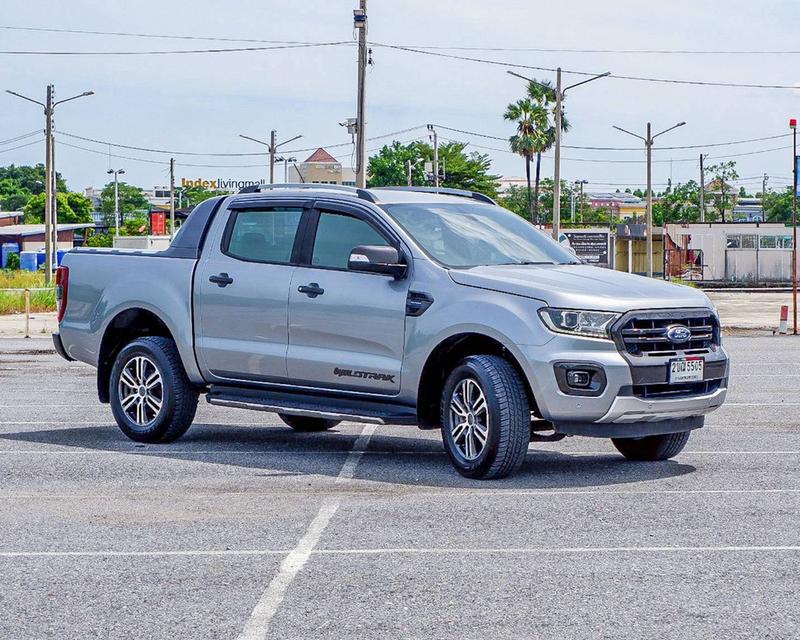 FORD RANGER Double cab Wildtrak 2.0L Bi-Turbo 4x2 10AT สีเทา ปี 2020