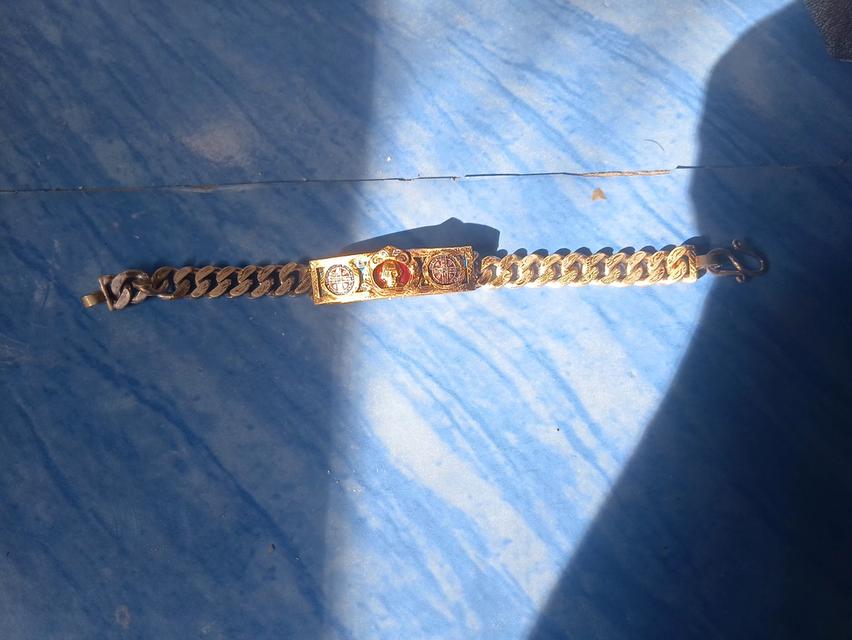 เลสหลวงพ่อรวยแปะทอง2บาท ปี2561 รูปที่ 3