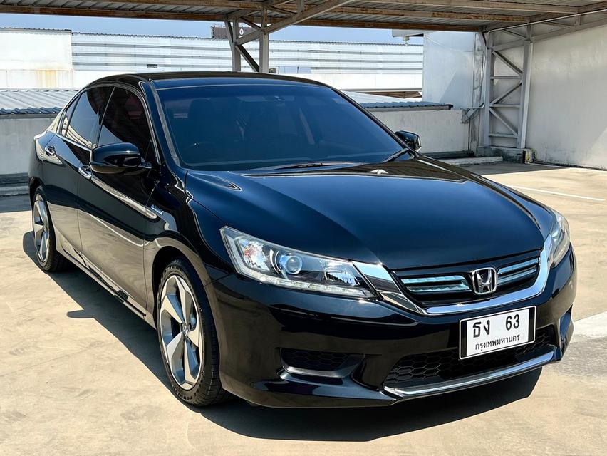 HONDA ACCORD, 2.0 HYBRID ปี 2015 จด 2017 รถมือป้ายแดงเข้าศูนย์ทุกระยะ (ป้ายเจ้าของขอคืน) 5