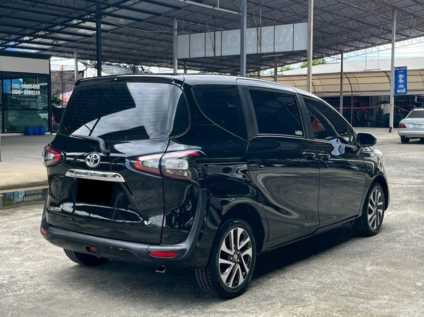 รถเข้าใหม่! TOYOTA SIENTA 1.5 V Wagon ปี 2017 2
