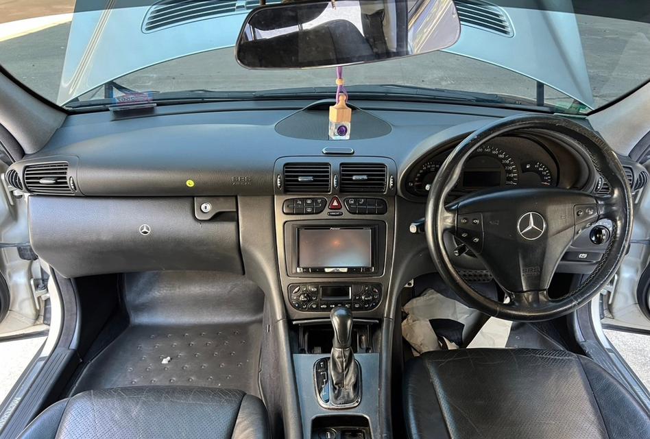 Mercedes Benz C200 W203 ปี 2004 5