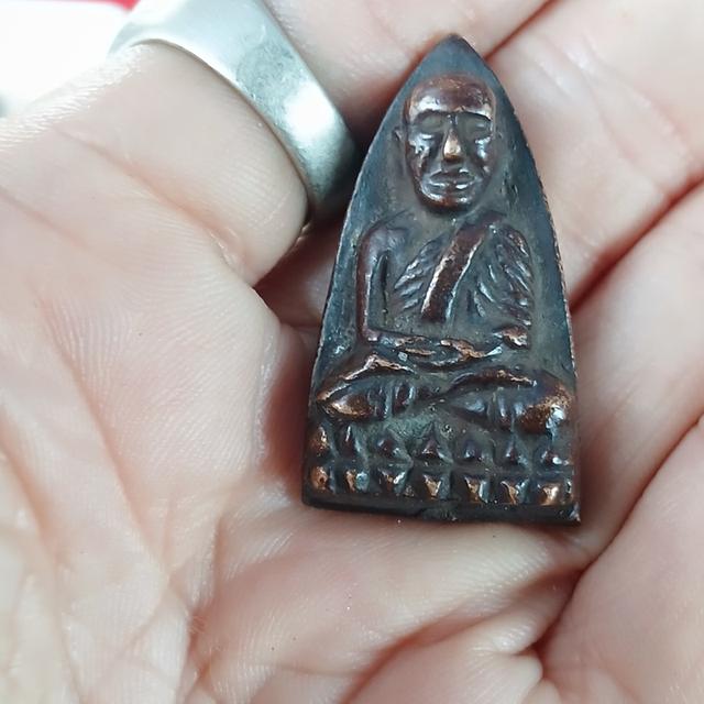 หลวงปู่ทวดเนื้อทองแดงปี05