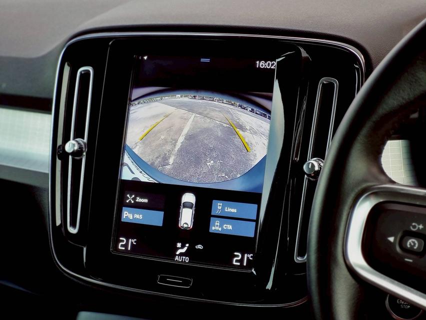 Volvo XC 40 T4 ปี 2020 ไมล์ 204,000 km. 14