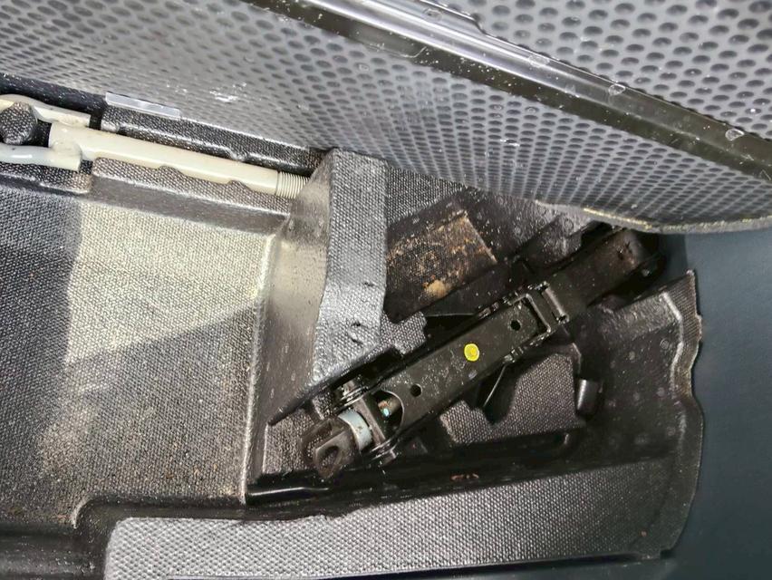 Toyota Veloz 1.5 Premium A/T รูปที่ 7