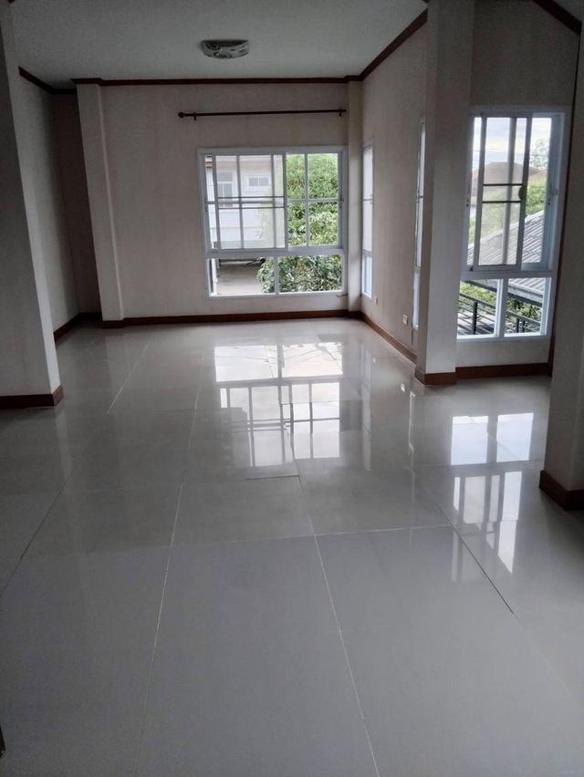 ขายบ้านเดี่ยว 2 ชั้น ต.บ้านเลื่อม จ.อุดรธานี ทำเลดี พร้อมเข้าอยู่ ใกล้สำนักงานตรวจคนเข้าเมืองอุดรธานี 4