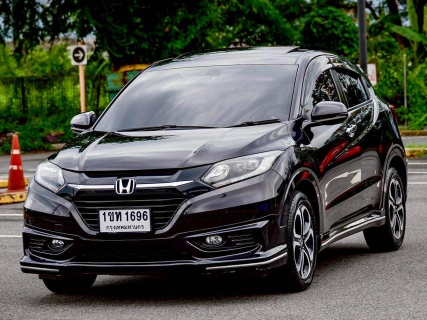 รหัสรถ PR1696 Honda HRV 1.8EL Limited Sunroof Top ปี 2015