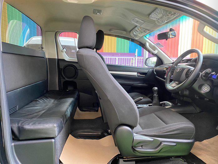 รูป TOYOTA  REVO 2.4 SMARTCAB PRERUNNER E PLUS MT ปี 2020 6