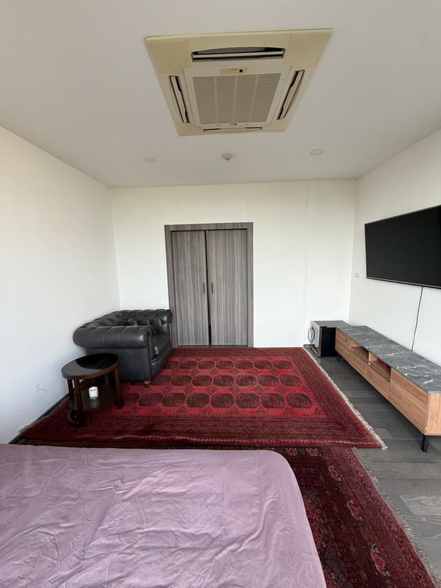 For Sale: The Pillar Sukhumvit 71 – Rare Pet-Friendly Condo with Sunset Views 8