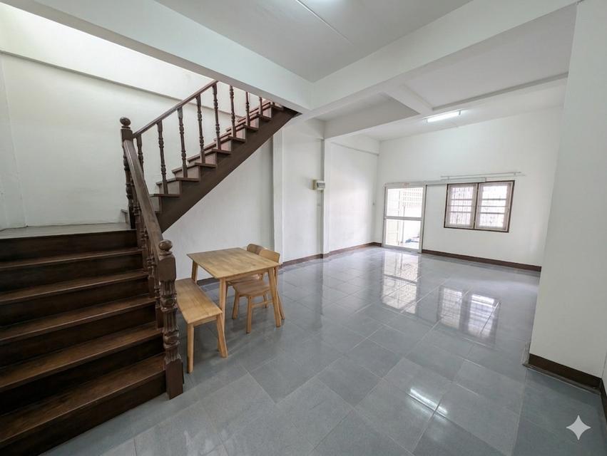 บ้านทาวน์โฮม ดอนหัวฬ่อ ชลบุรี ติดโรบินสัน รูปที่ 10