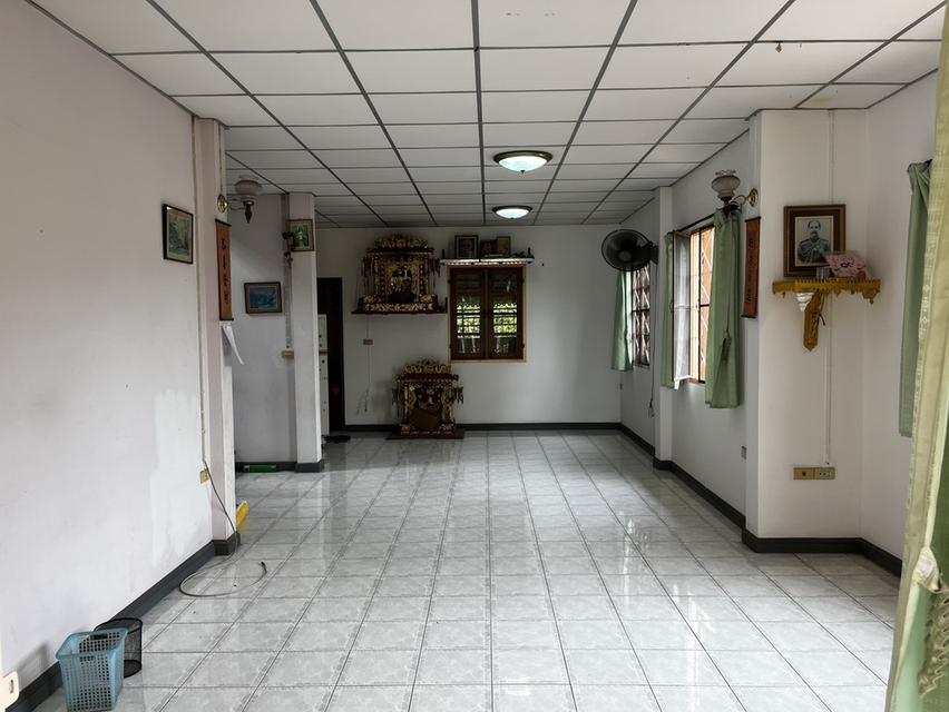 บ้านเดี่ยวหมู่บ้านวรารมย์เพชรเกษม 81  9