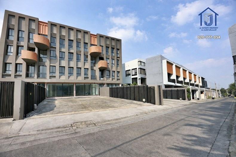 ขายโฮมออฟฟิศ 3.5 ชั้น บริทตัน ซอยลาดพร้าว 41 แยก 16 พร้อมลิฟต์ส่วนตัว ใกล้MRT สถานีภาวนา 2