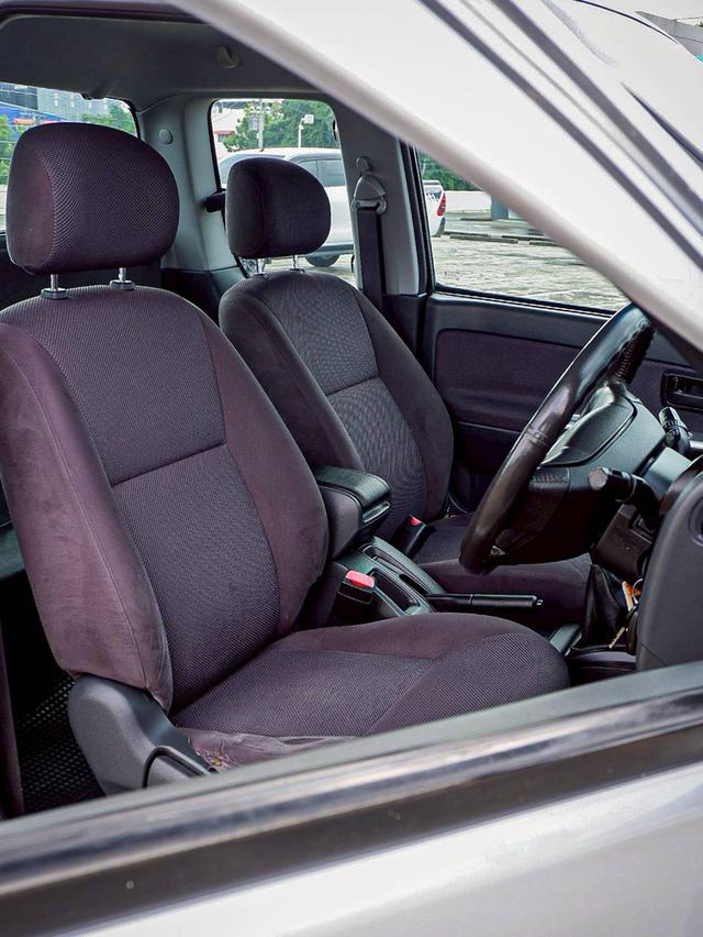 ISUZU Dmax Hi-Lender Spacecab เครื่อง 2.5 D-di ดีเซล สีเทา ปี 2007 9