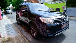 Toyota Fortuner 4WD TRD Sportivo 3.0 5