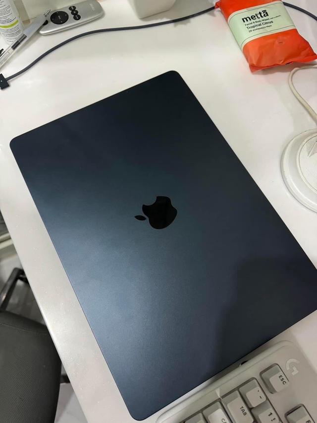 MacBook Air 15“ M2 ตัวเครื่องใหม่เอี่ยม 2