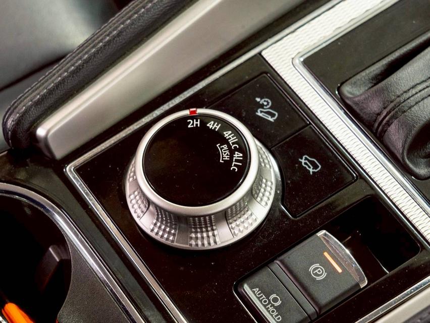 Mitsubishi  Pajero Sport 2.4 GT Premium 4WD  ปีจด 2020 18