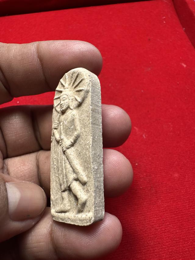 ขุนแผนชมตลาด หลวงปู่ชื่น วัดตาอี บุรีรัมย์