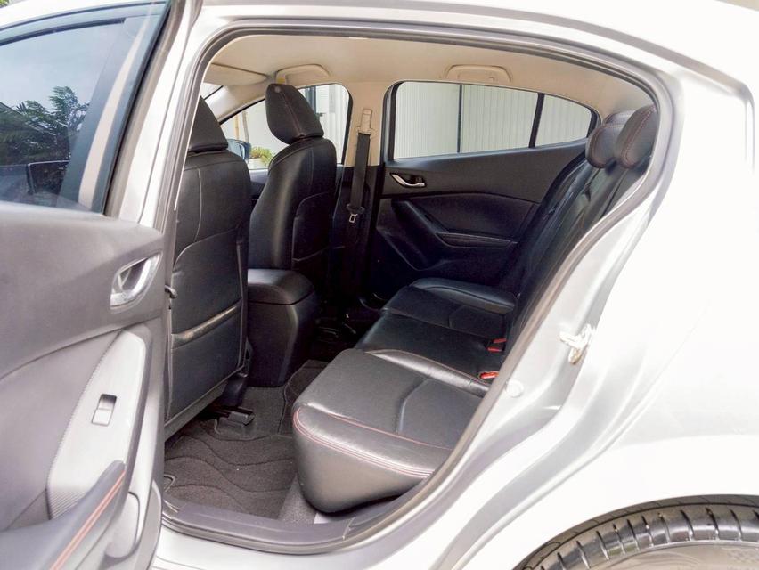 Mazda 3 2.0 S ปี 2015 14