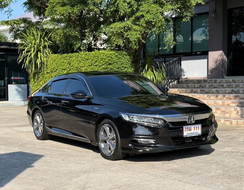 2021 HONDA ACCORD HYBRID รถมือเดียวออกป้ายแดง รถวิ่งน้อย เข้าศูนย์ตามระยะ รถไม่เคยมีอุบัติเหตุครับ