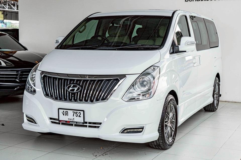 รหัสรถ NP752 HYUNDAI GRAND STAREX 2.5 PREMIUM 2018