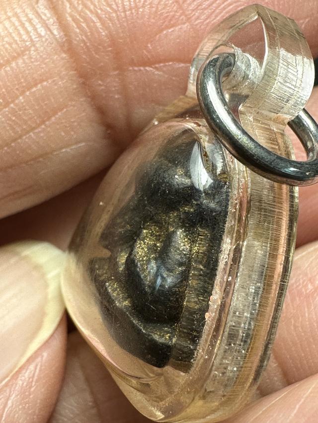 พระปิดตา เนื้อผงคลุกรักหลังแบบพิมพ์เล็ก เก่า รูปที่ 10