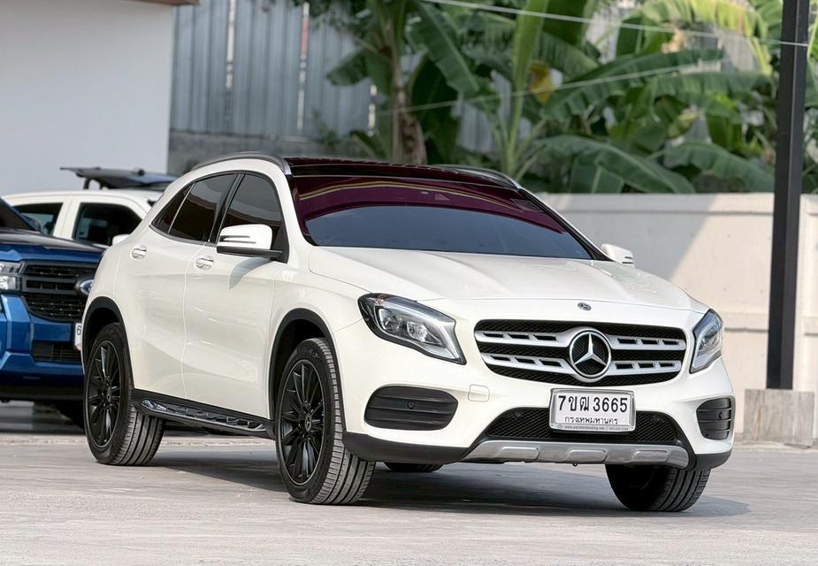 BENZ GLA-CLASS 250 AMG ปี 2018 รูปที่ 3