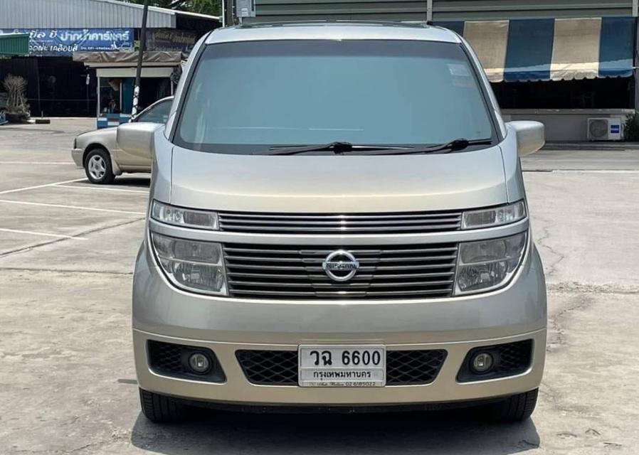 ขายรถมือ 2 Nissan Elgrand ปี 2004 3