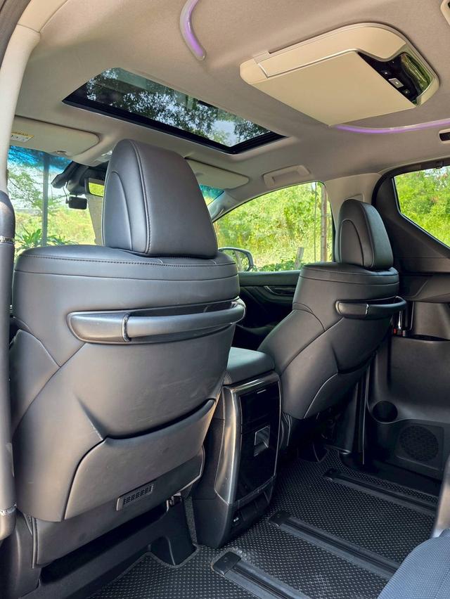 Toyota ALPHARD 2.5SC PACKAGE สีขาว ปี 2023 ไมล์ 30,000 กม. รูปที่ 13