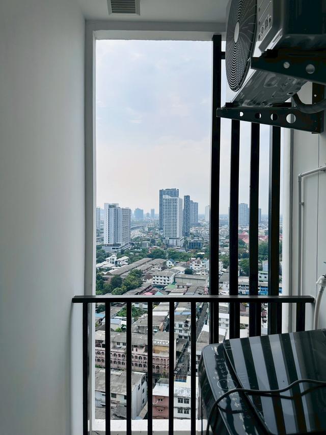 คอนโด Regent Home วุฒากาศ ห้องใหม่ เฟอร์ครบ พร้อมเข้าอยู่ ทำเลดี ใกล้ BTS วุฒากาศ เพียงประมาณ 180 เมตร เดินทางสะดวก เข้าเมืองสาทร-สีลมได้ง่าย 11